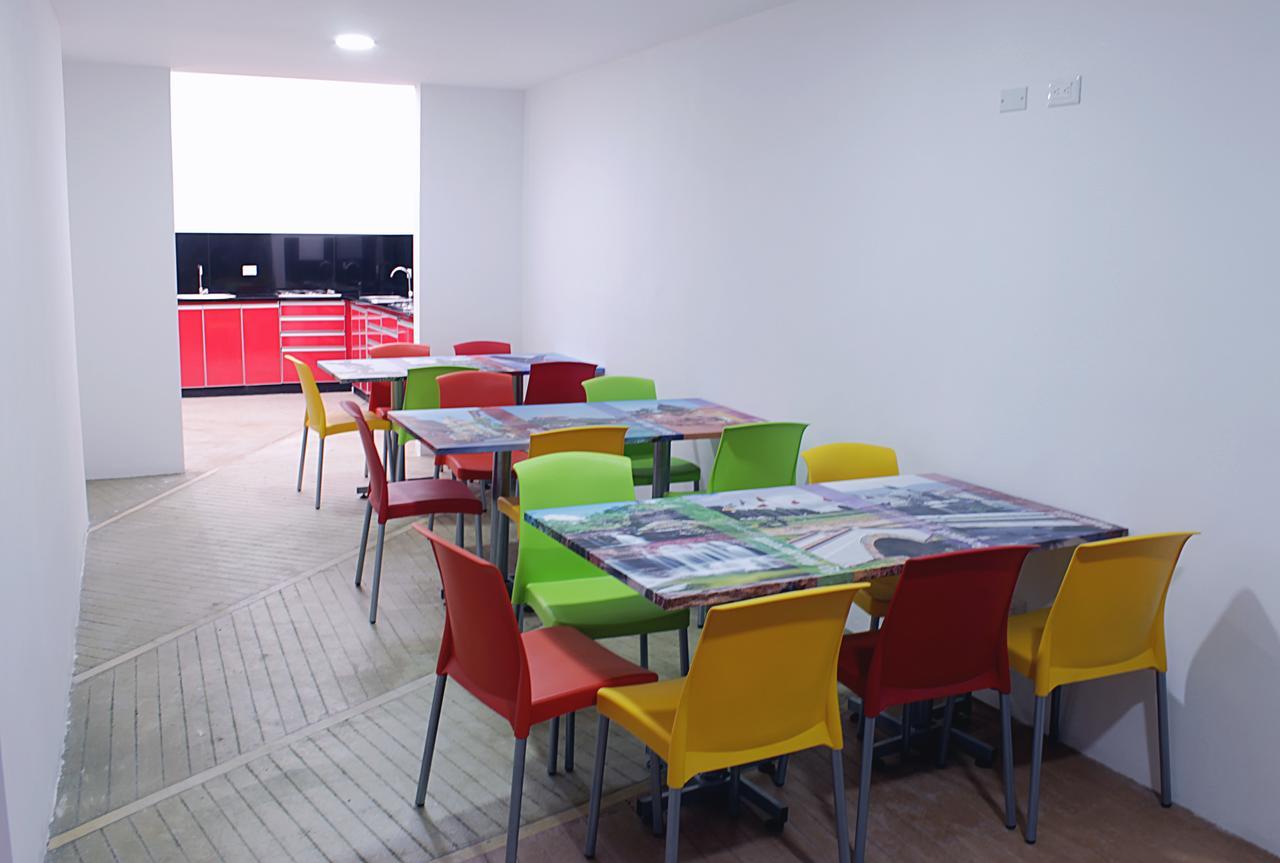 Andariegos Hostal *